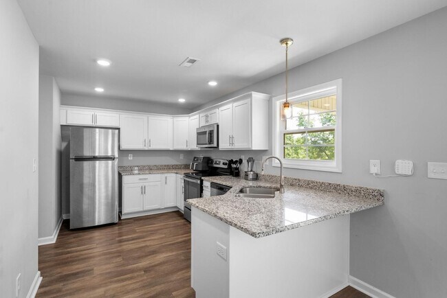 Building Photo - 129 Schroer Rd