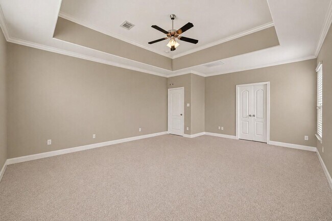 Building Photo - 28602 Hayden Park Dr