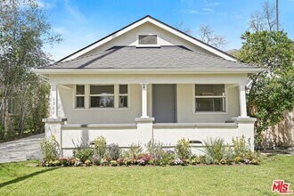 Building Photo - 1563 E Elizabeth St