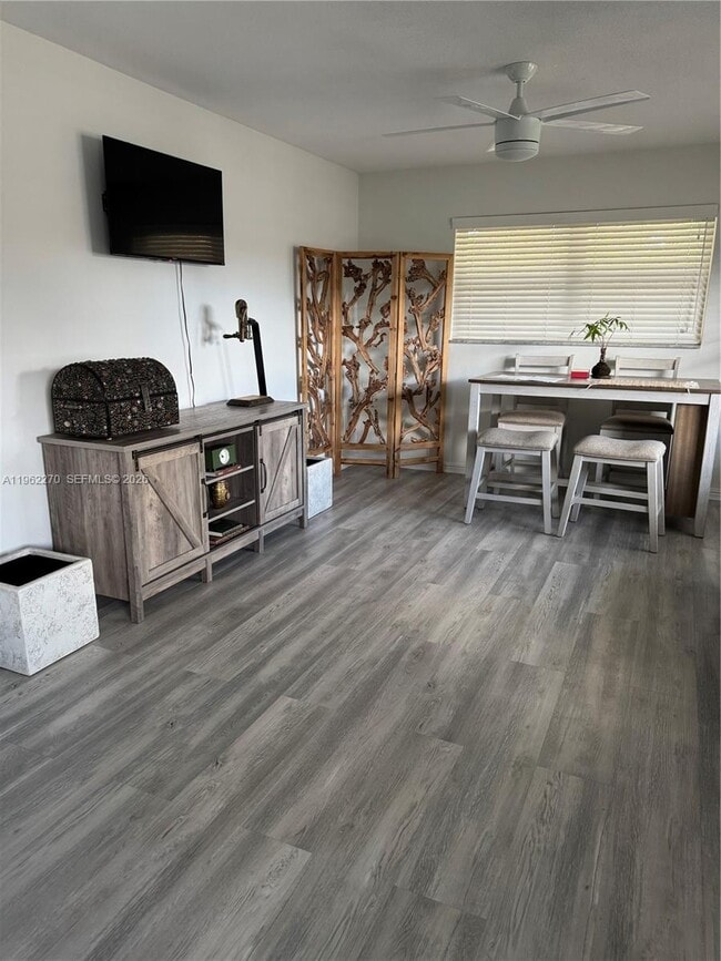 Building Photo - 3500 Harrison St