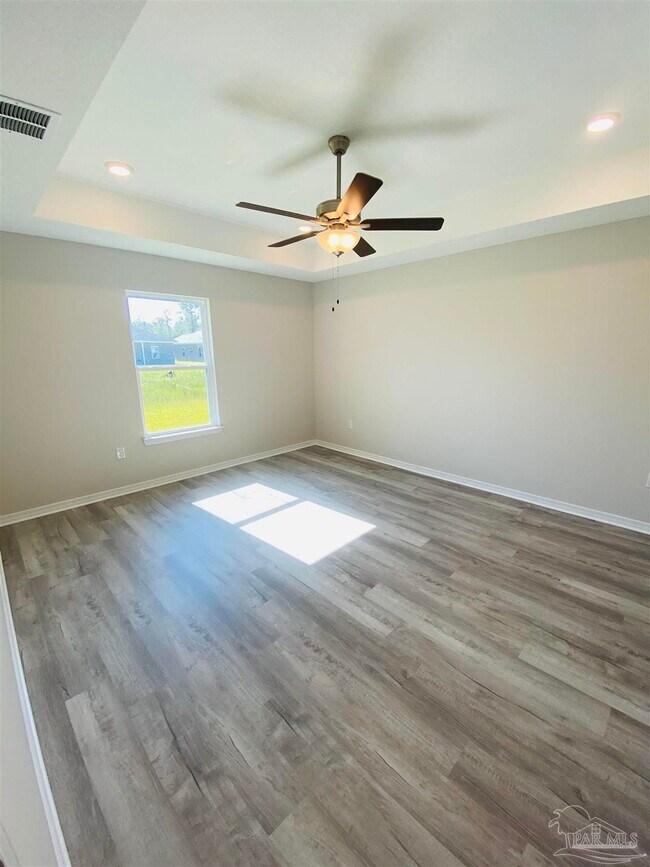 Building Photo - 2884 N 24th Ave