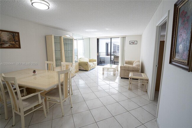 Building Photo - 600 Three Islands Boulevard