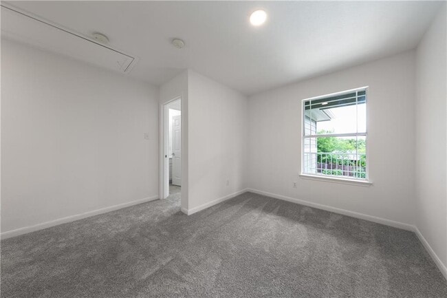 Building Photo - 8805 Mountain Shadows Cove