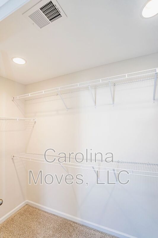 Building Photo - 300 Trail Branch Ct