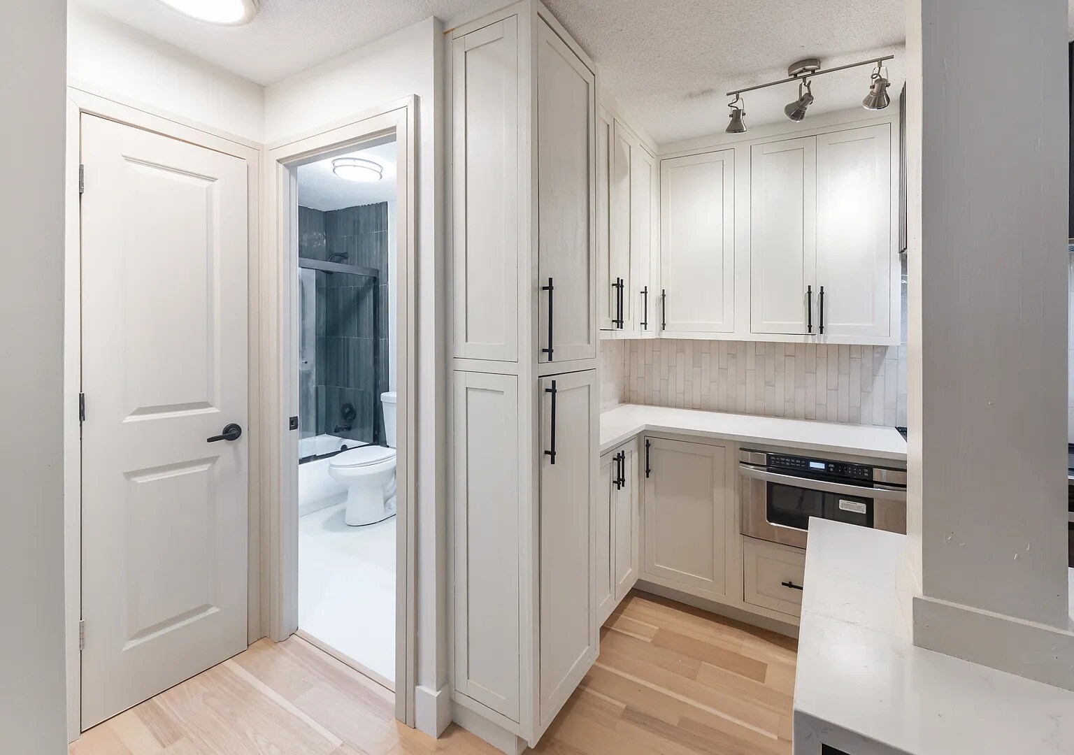 Building Photo - 1339 N Dearborn St