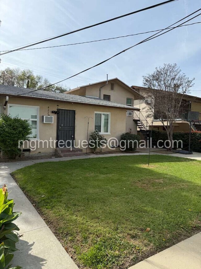 Building Photo - 4228 Tenth St, Unit 4228