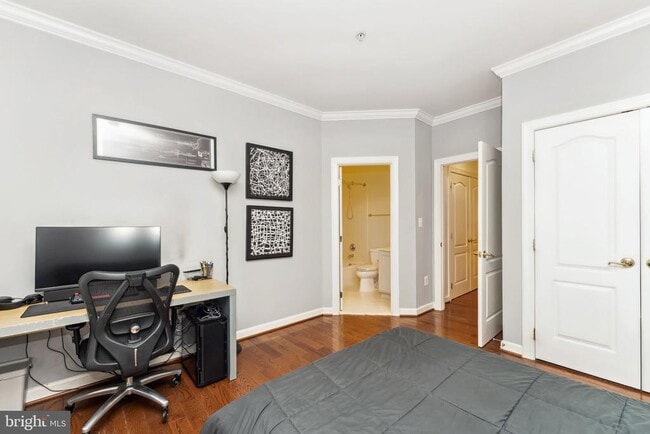 Building Photo - 7489 Carriage Hills Dr