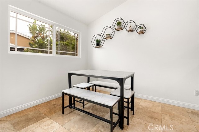 Building Photo - 20300 Oxnard St