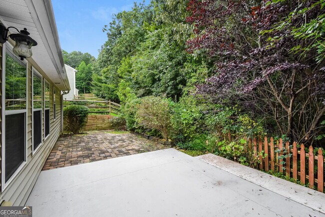 Building Photo - 309 Stone Valley Xin