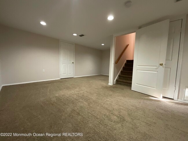 Building Photo - 907 Creamery Ct