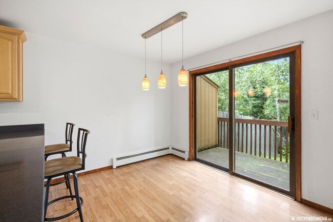 Building Photo - 18625 S Lowrie Loop