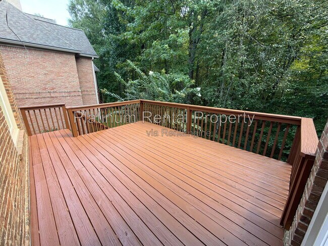 Building Photo - 8015 Wakehurst Pl