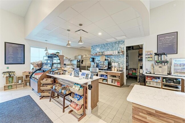 Building Photo - 18143 Wheathouse Pl