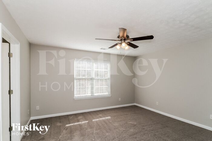 Building Photo - 569 Kirtley Ct