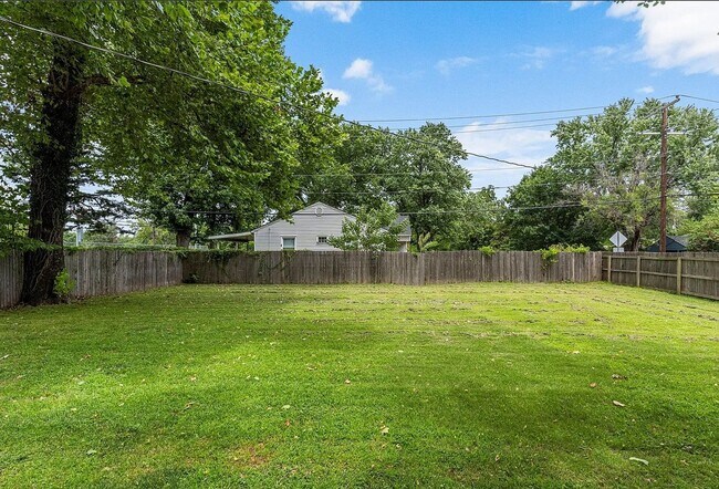 Building Photo - Located in the heart of Brookside, this inviting home sits on a spacious, fully fenced corner lot.