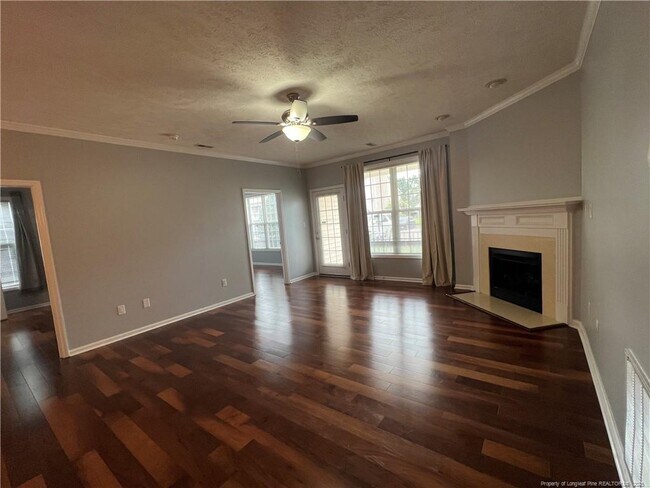 Building Photo - 1328 Kershaw Loop