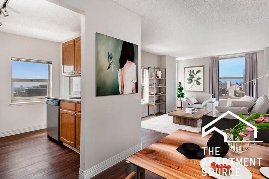 Building Photo - 120 W Chestnut St