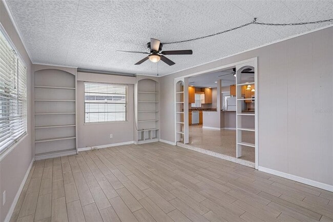 Building Photo - Waterfront home - Palm Harbor