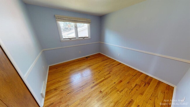 Building Photo - 2235 Prairie St