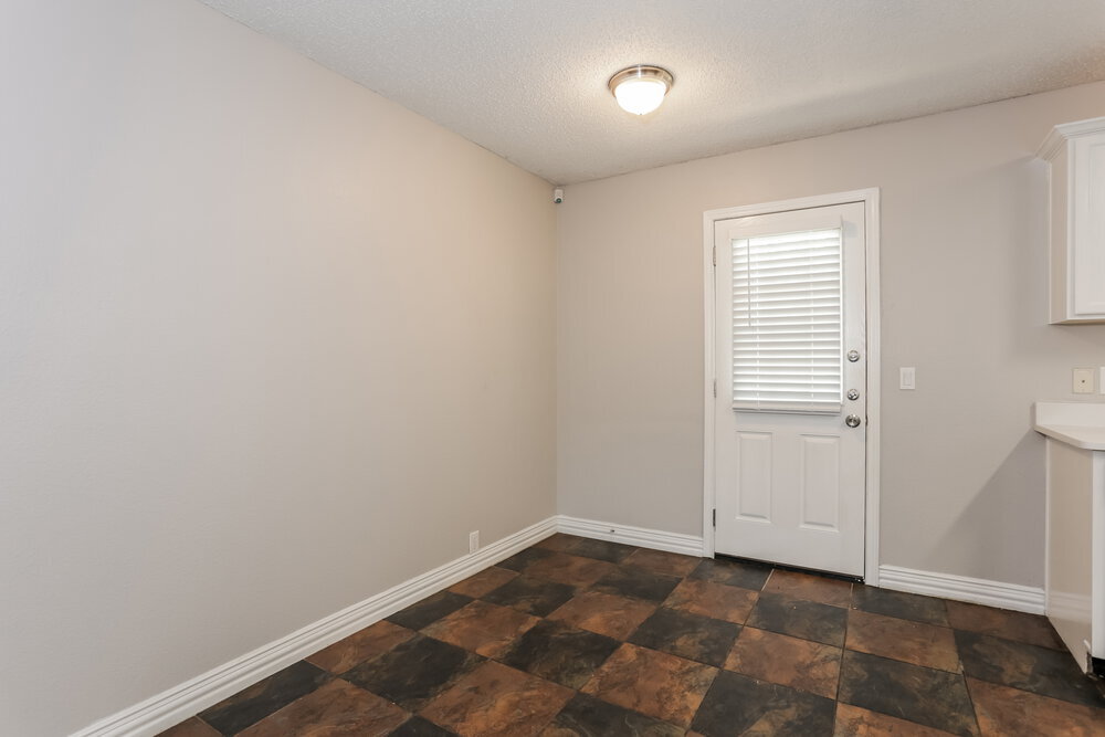 Building Photo - 4812 Derby Ln