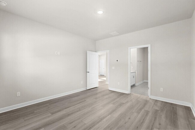 Building Photo - 2048 Copper Crk Lp