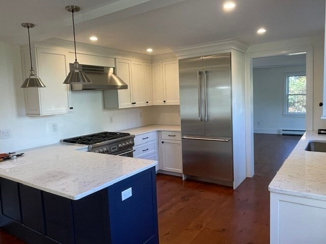 Building Photo - 6 Parker Ave