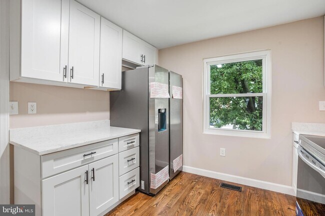 Building Photo - 3671 Waterwheel Square