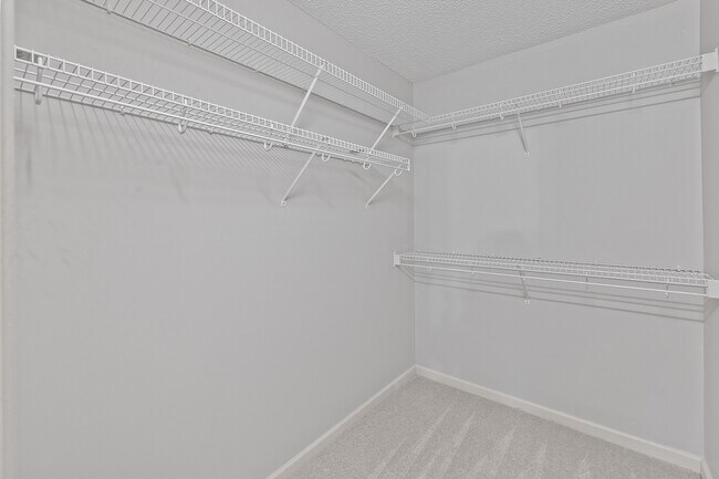 Building Photo - 113 Laurel Branch Dr