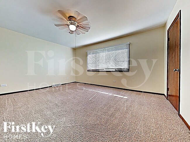 Building Photo - 22600 Amy Dr