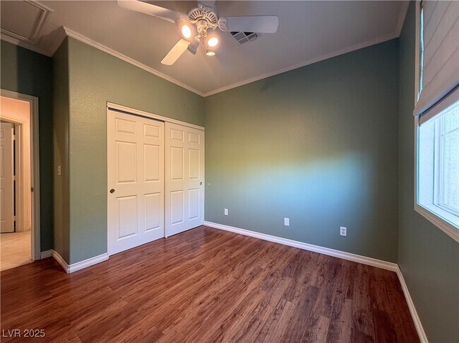 Building Photo - 7673 French Springs st'