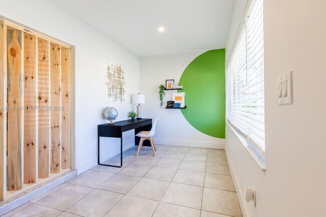 Building Photo - 1836 NW 16th Terrace