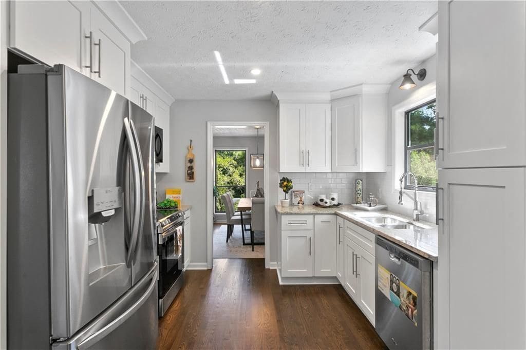 Building Photo - 4186 Nashoba Dr NE