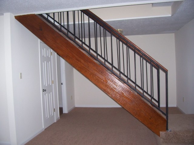  - 624 Vouray Dr