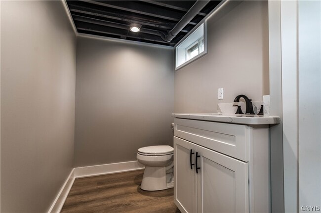 Building Photo - 87 Brown St