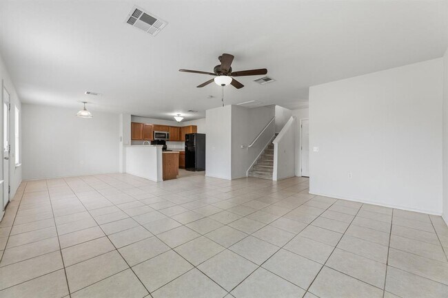 Building Photo - 7409 Elk Pass Dr