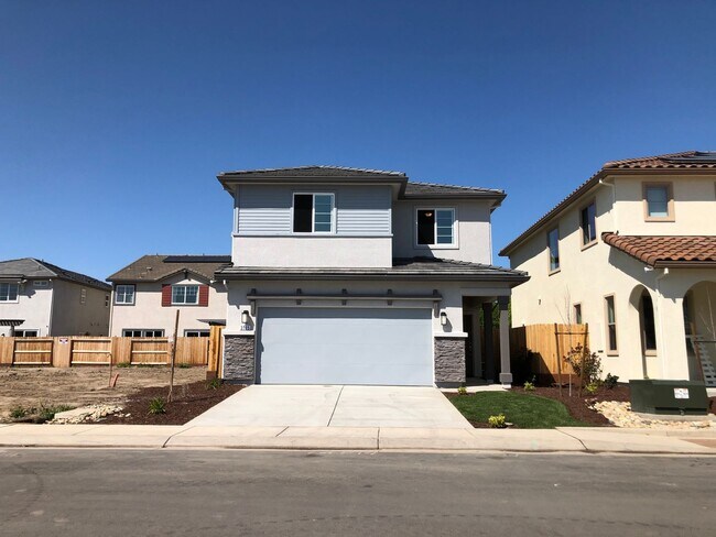 Primary Photo - Modesto 3 Bedroom 2.5 Bath Newer Construction
