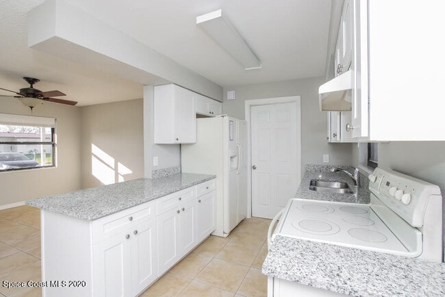 Building Photo - 1173 Martha Lee Ave