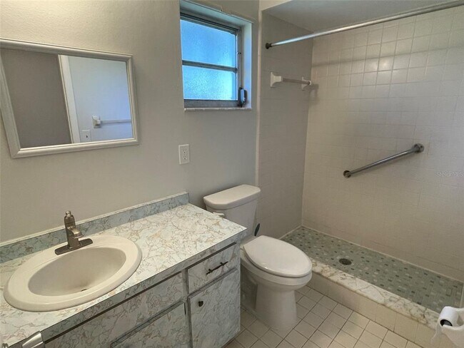 Building Photo - 434 Marlin Rd