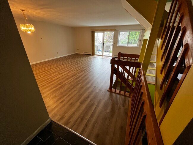 Great Room - N14 Stonehedge Dr