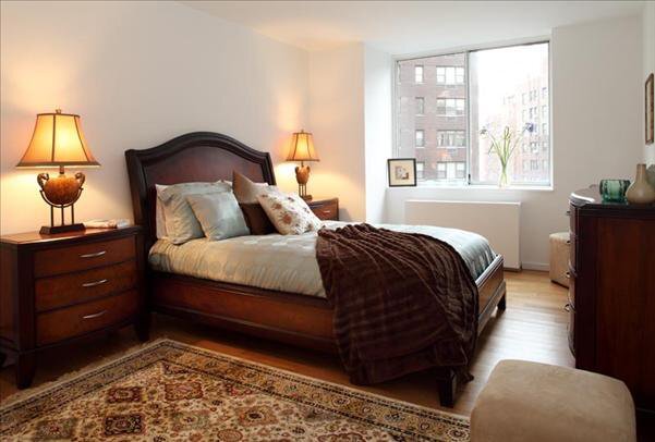 Building Photo - 420 E 54th St