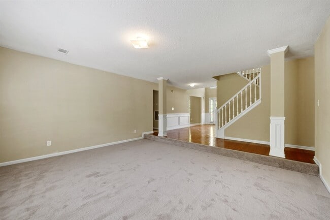 Building Photo - 1152 Stepping Stone Ln