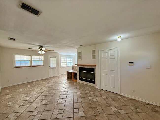 Building Photo - 1506 Big Meadow Dr