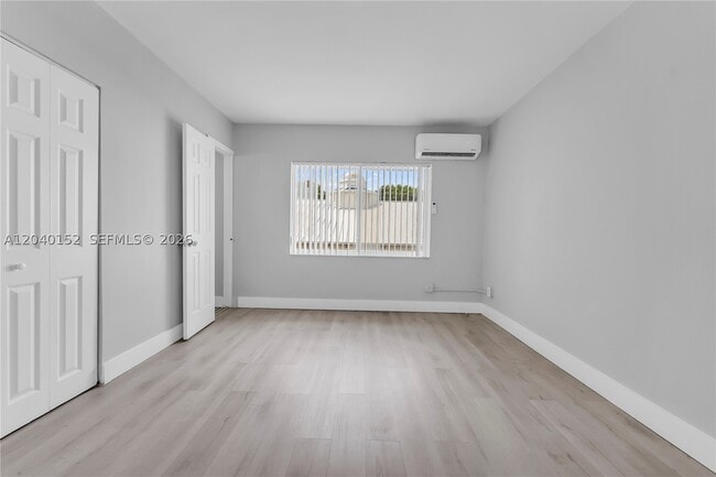 Building Photo - 6647 SW 59th St