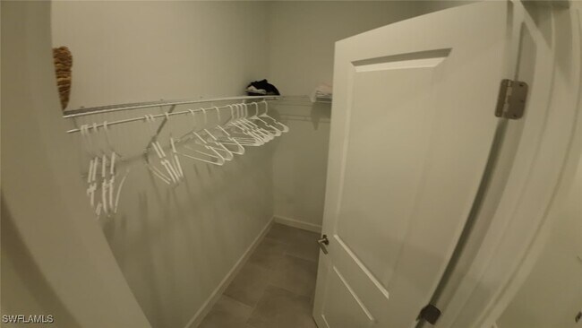 Building Photo - 19552 Hinkley Dr