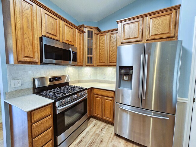 Building Photo - 5168 Whitehurst Ln