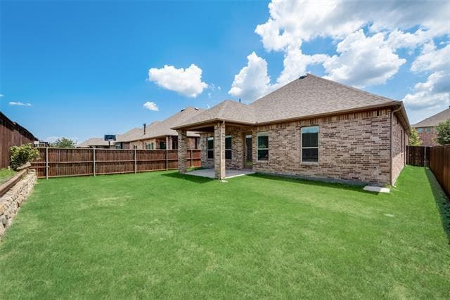 Building Photo - 1025 Pampa Dr