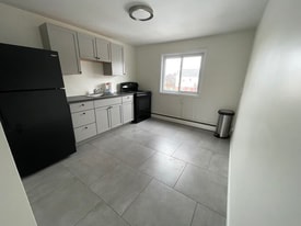 Building Photo - 6723 Buffalo Ave