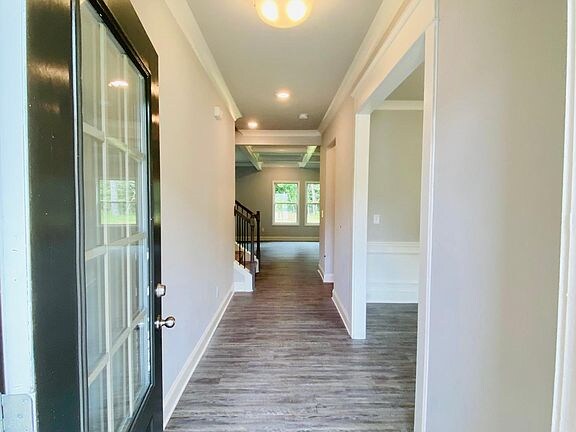 Building Photo - 1727 Holman Forest Dr NE