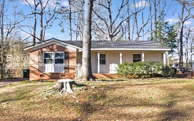 Primary Photo - 931 Carrington Dr