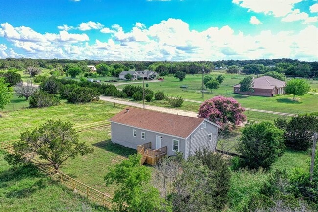Primary Photo - 51 Private Rd 901